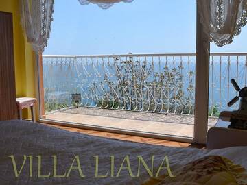 Фото номера Дом с 4 спальнями Дома для отпуска Villa Liana г. Божурец 28